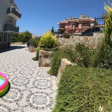 Polat Tatil Evleri * Kusadası