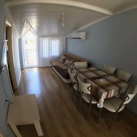 Polat Tatil Evleri Kusadası